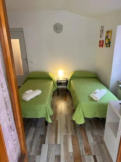 Appartamento Il Mortaio كارارا